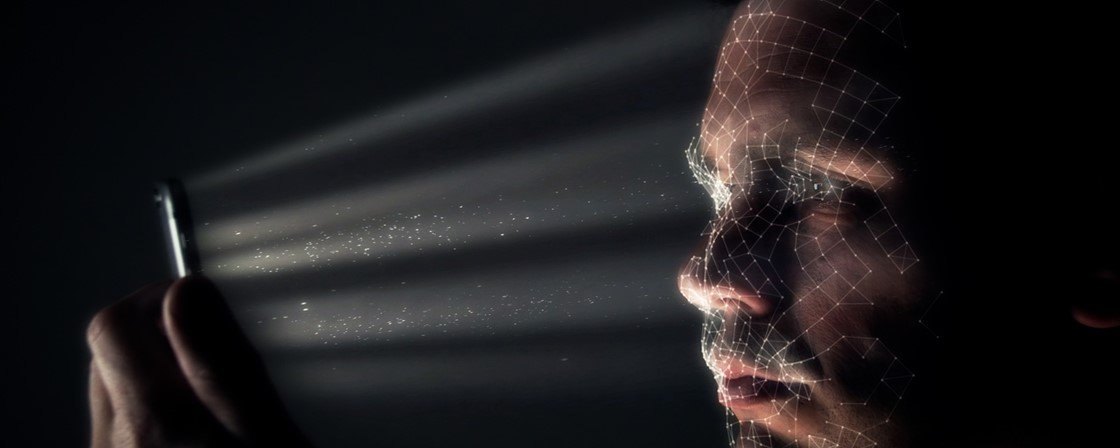 Обмануть Face ID в iOS 15 станет сложнее Обмануть Face ID в iOS 15 станет сложнее