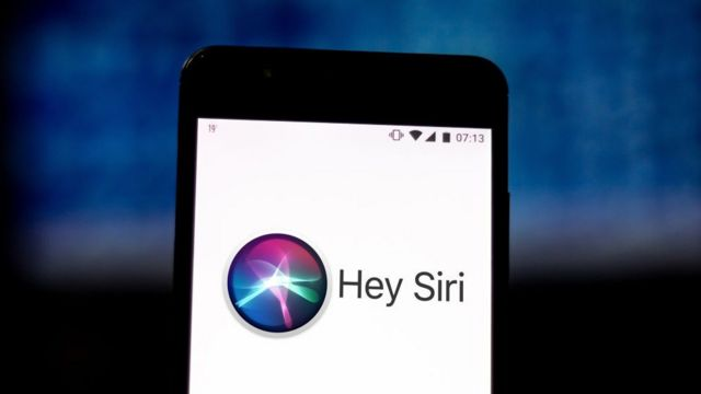 Apple пойдет под суд из-за Siri, подслушивающей пользователей Apple пойдет под суд из-за Siri, подслушивающей пользователей