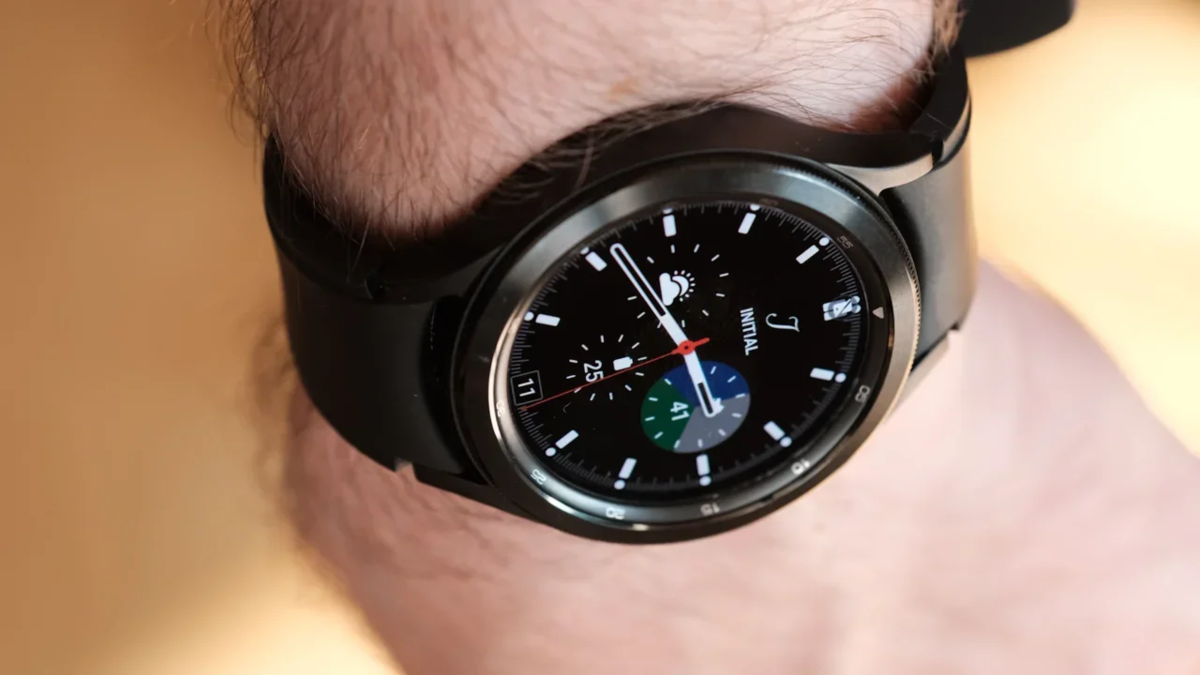 Samsung Galaxy Watch 4 Classic - спустя месяц. Обзор на лучшие смарт-часы Самсунг