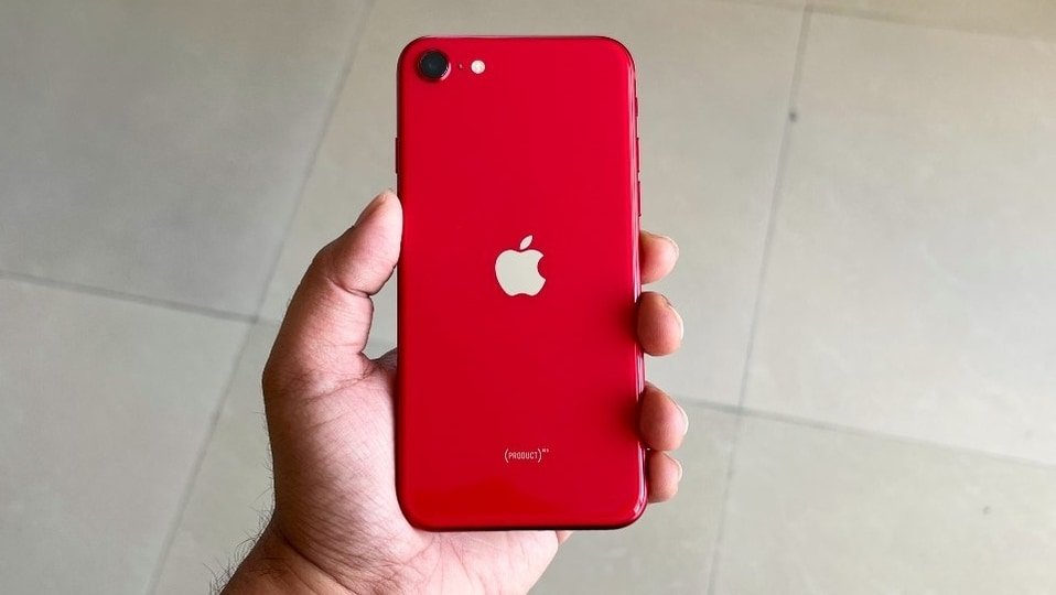 Apple iPhone SE 3 will SHOCK you, but may offer an iPhone 13 benefit