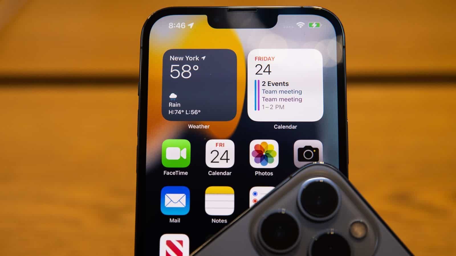 Авторитетный инсайдер показал, как будет выглядеть iPhone 14 Pro Авторитетный инсайдер показал, как будет выглядеть iPhone 14 Pro