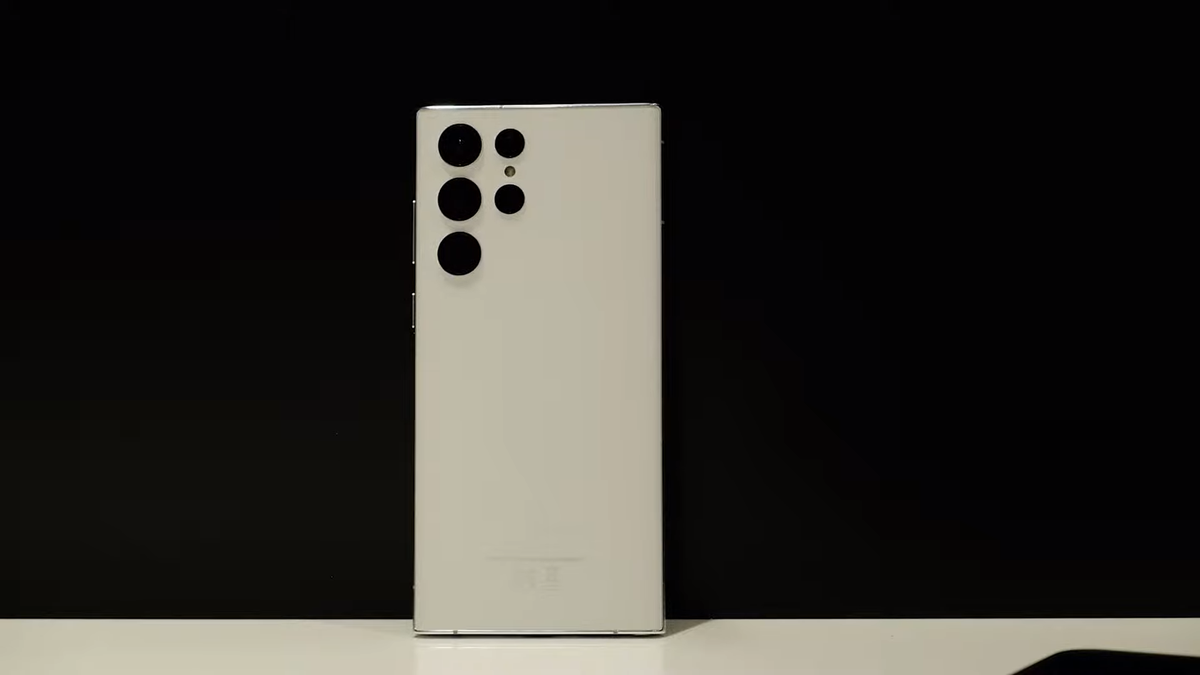 Samsung Galaxy S22 Ultra - смартфон мечты. Первый обзор