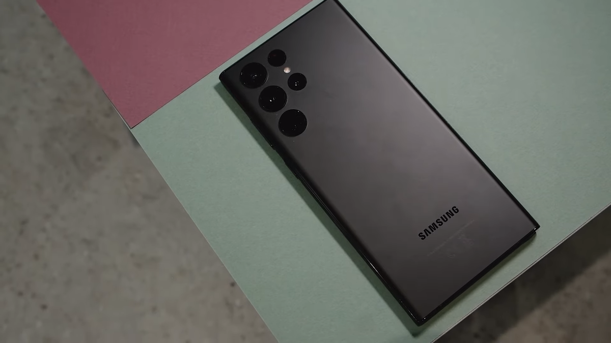 Samsung Galaxy S22 Ultra - смартфон мечты. Первый обзор