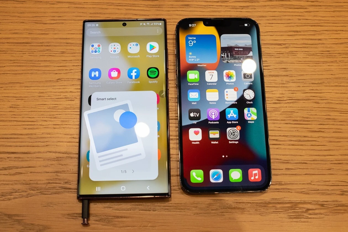 Samsung Galaxy S22 Ultra ПРОТИВ iPhone 13 Pro Max - какой выбрать?
