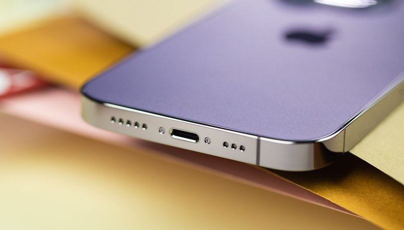 Apple, возможно, ограничит функциональность USB-C на iPhone 15