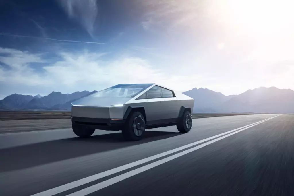 Tesla начинает тестировать прототипы Cybertruck Alpha, готовясь к производству