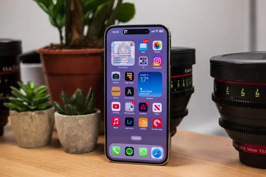 Все модели iPhone 15 могут получить значительное увеличение времени автономной работы Все модели iPhone 15 могут получить значительное увеличение времени автономной работы